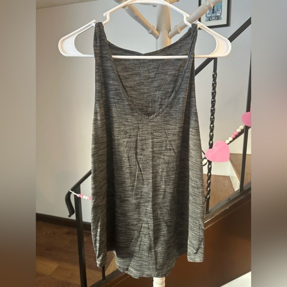 Lululemon Gray Tank